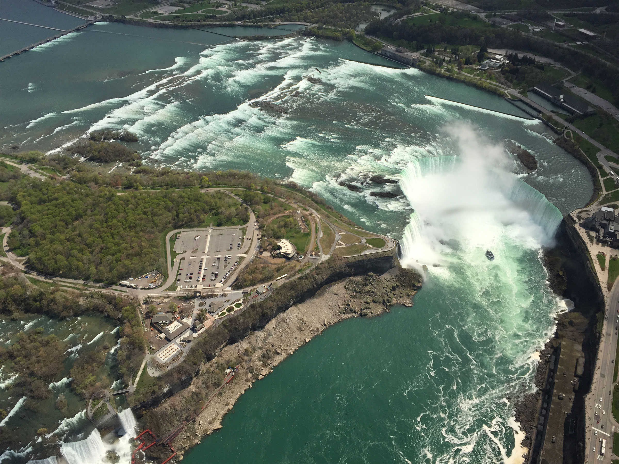 NIAGARA, CANADA: Wine, Waterfall ... and then Porn - The Radio Vagabond  Travel Podcast I took a drive down to the the Niagara Falls in Canada